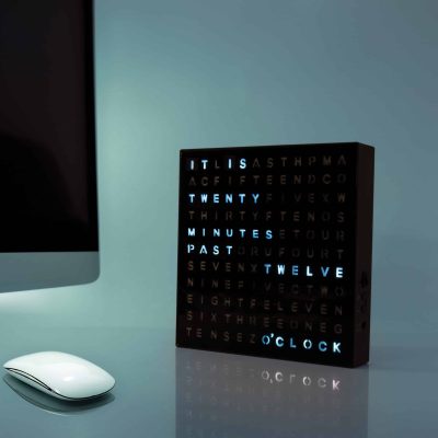 Word Clock 20 x 20 cm